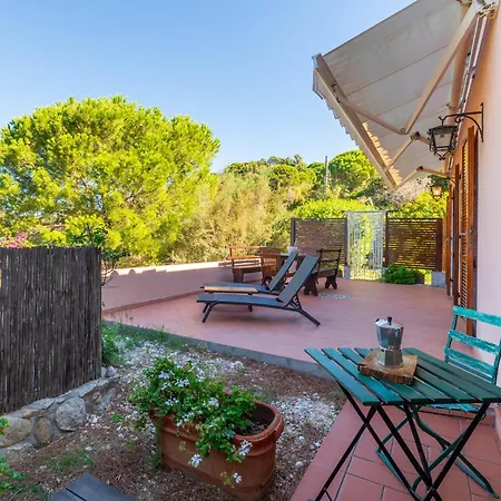 Holiday home Le Ginestre Lux View - Goelba *