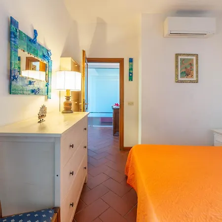 Holiday home Le Ginestre Lux View - Goelba *