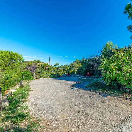 Holiday home Le Ginestre Lux View - Goelba *
